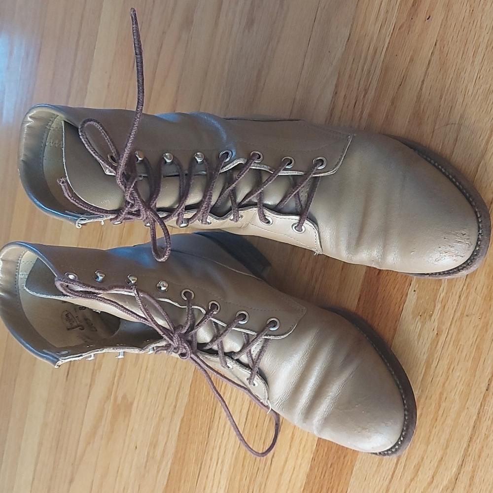 Justin Boots Tan Lace-Up Footwear